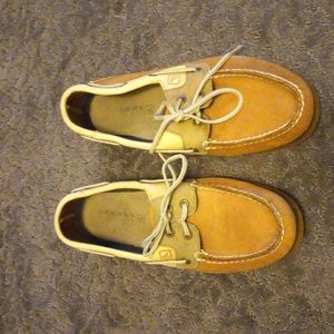 Sperry shoes